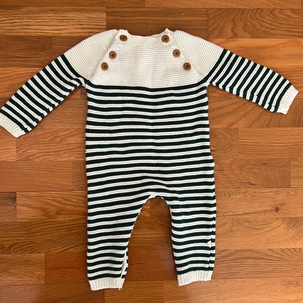 Hallmark baby green/white sweater outfit